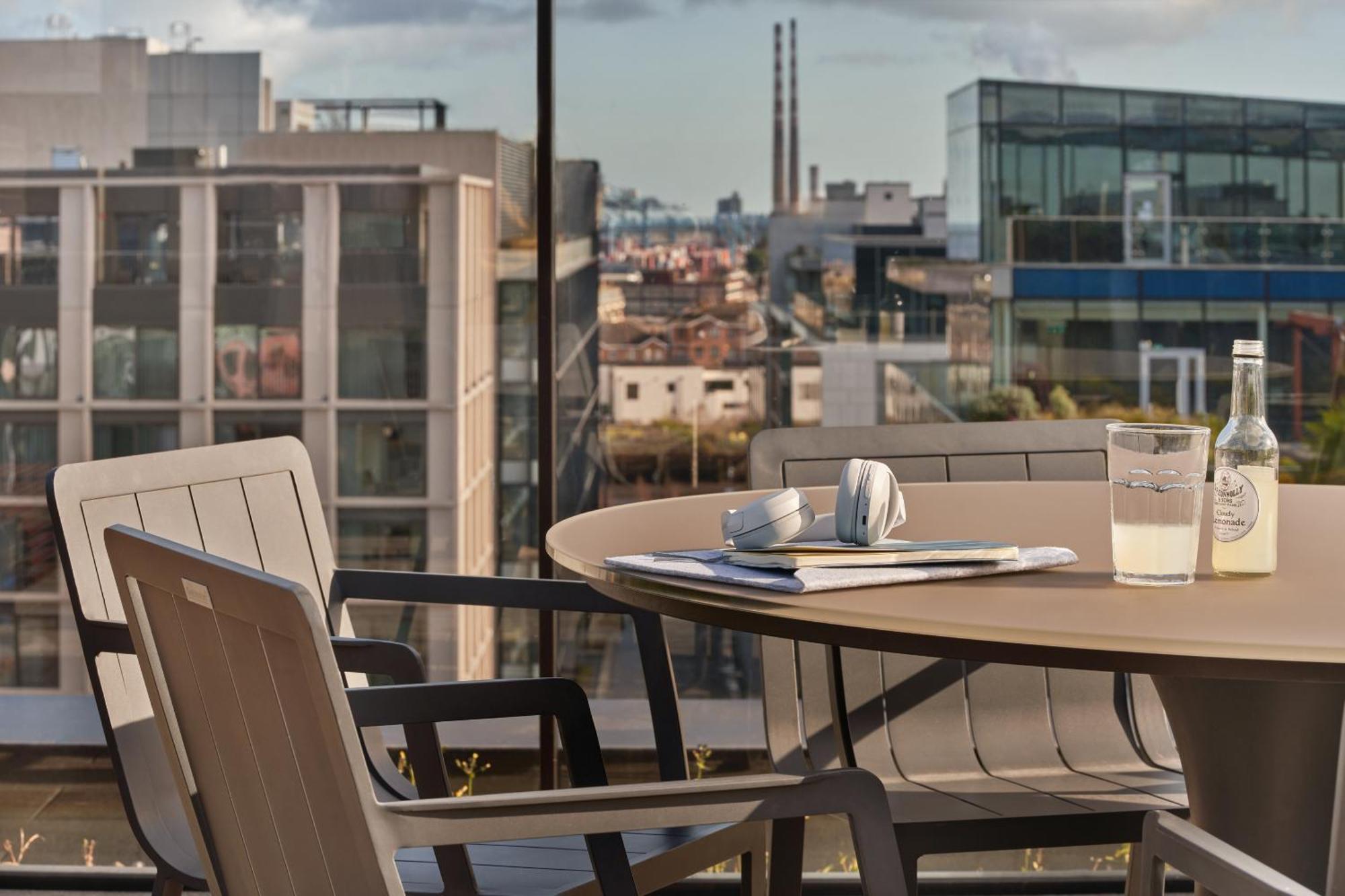 Britain Quay, Sonder Apartments By Marriott Bonvoy دبلن المظهر الخارجي الصورة